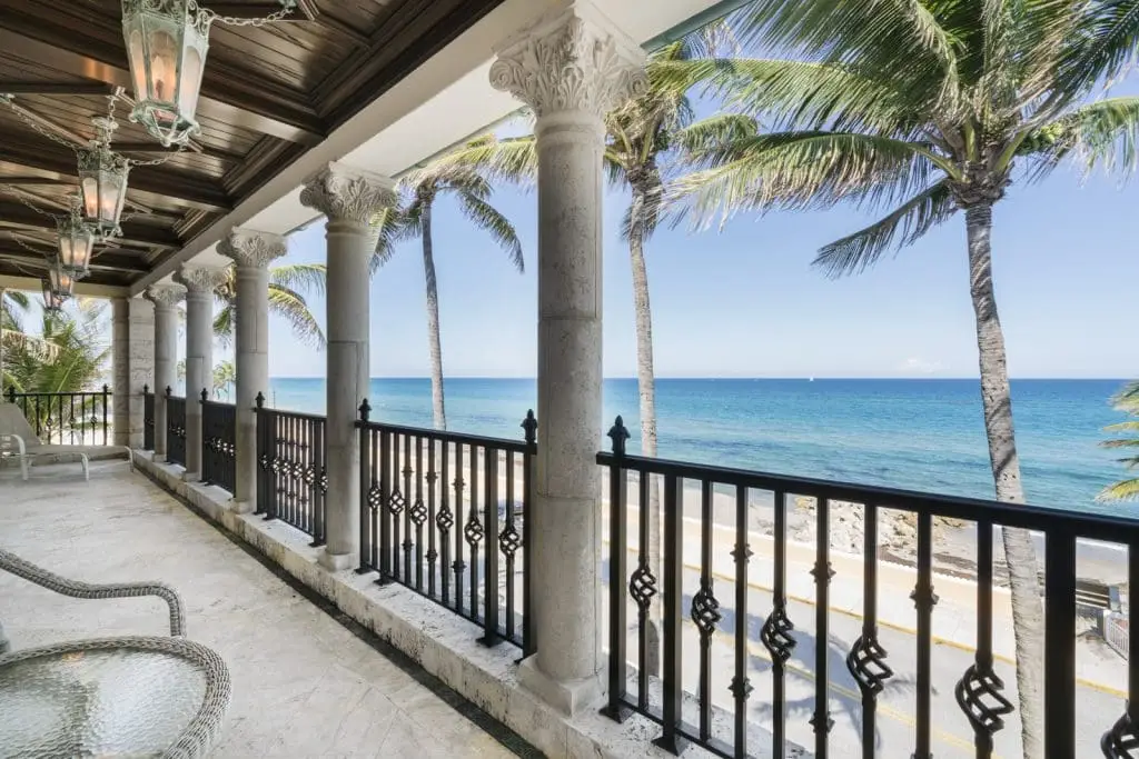 Amazing Waterfront Views